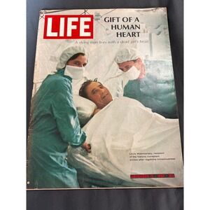 Vintage LIFE Magazine Dec 15 1967 Human Heart Transplant Vietnam War Marlboro